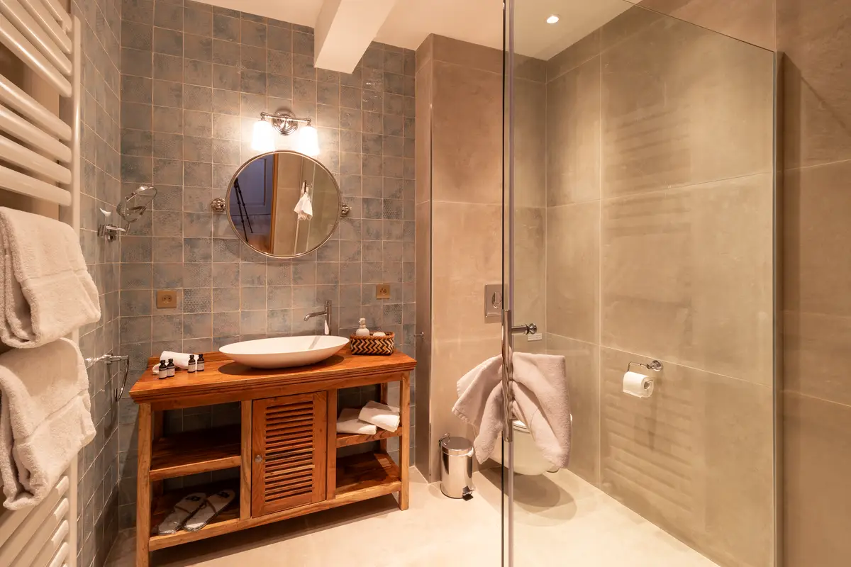 Bathroom of Mistral Guest room