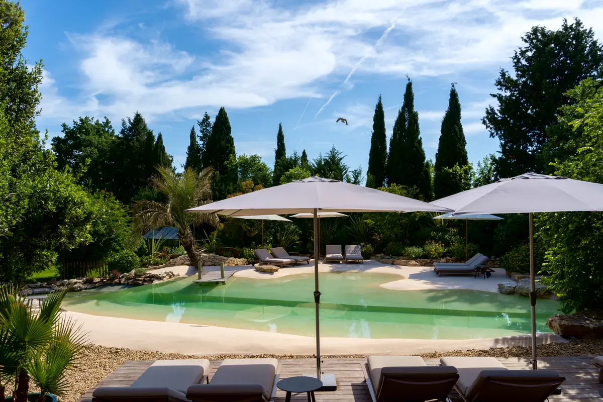 Piscine de la Bastide des grands chênes
